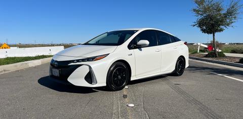 Toyota Prius Prime 2017