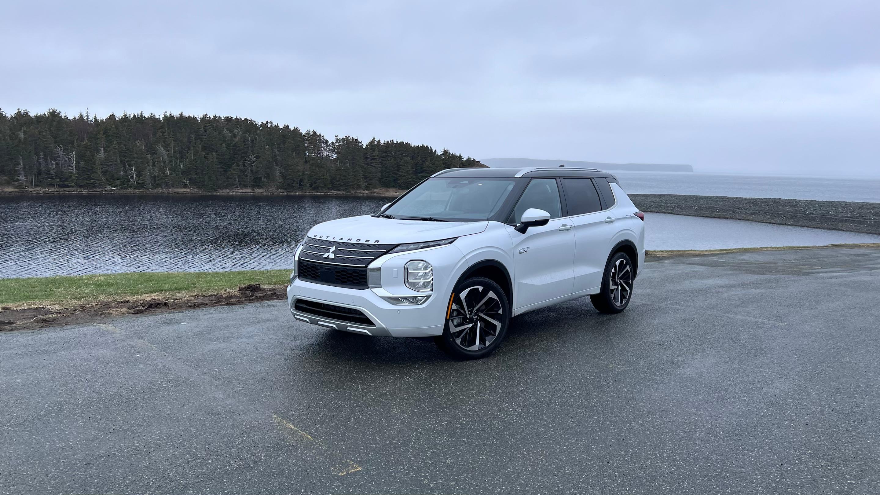 Mitsubishi Outlander Plug-In Hybrid 2024 à Conception Bay South, NL