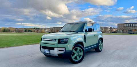 Land Rover Defender 2023