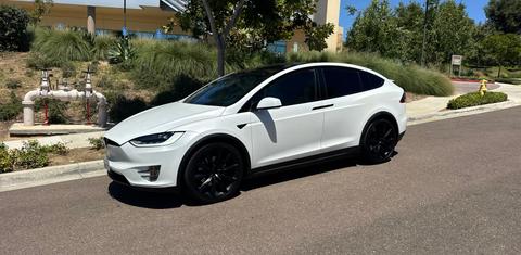 Tesla Model X 2018