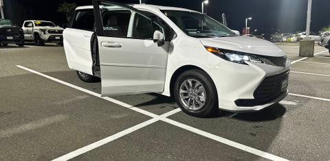 Toyota Sienna 2024