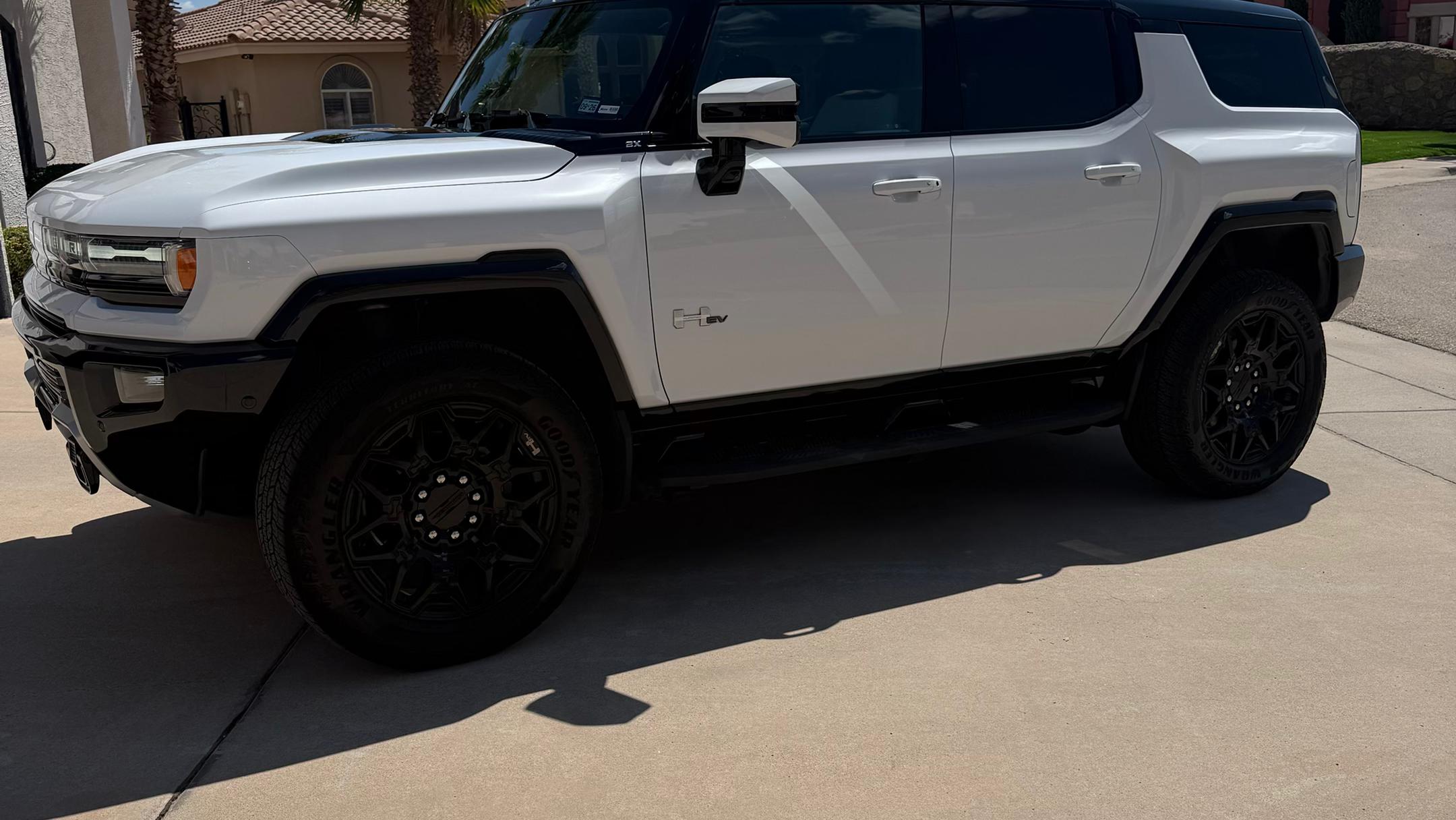 GMC HUMMER EV SUV 2025 in El Paso, TX