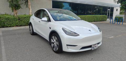 Tesla Model Y 2021