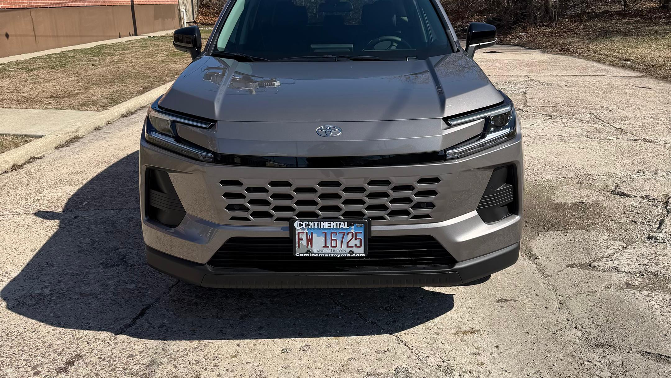 Toyota RAV4 Hybrid 2026 in Chicago, IL