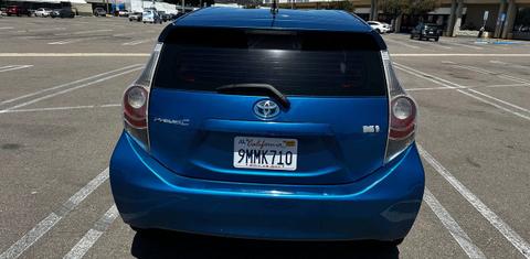 Toyota Prius c 2012