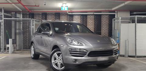 Porsche Cayenne 2011