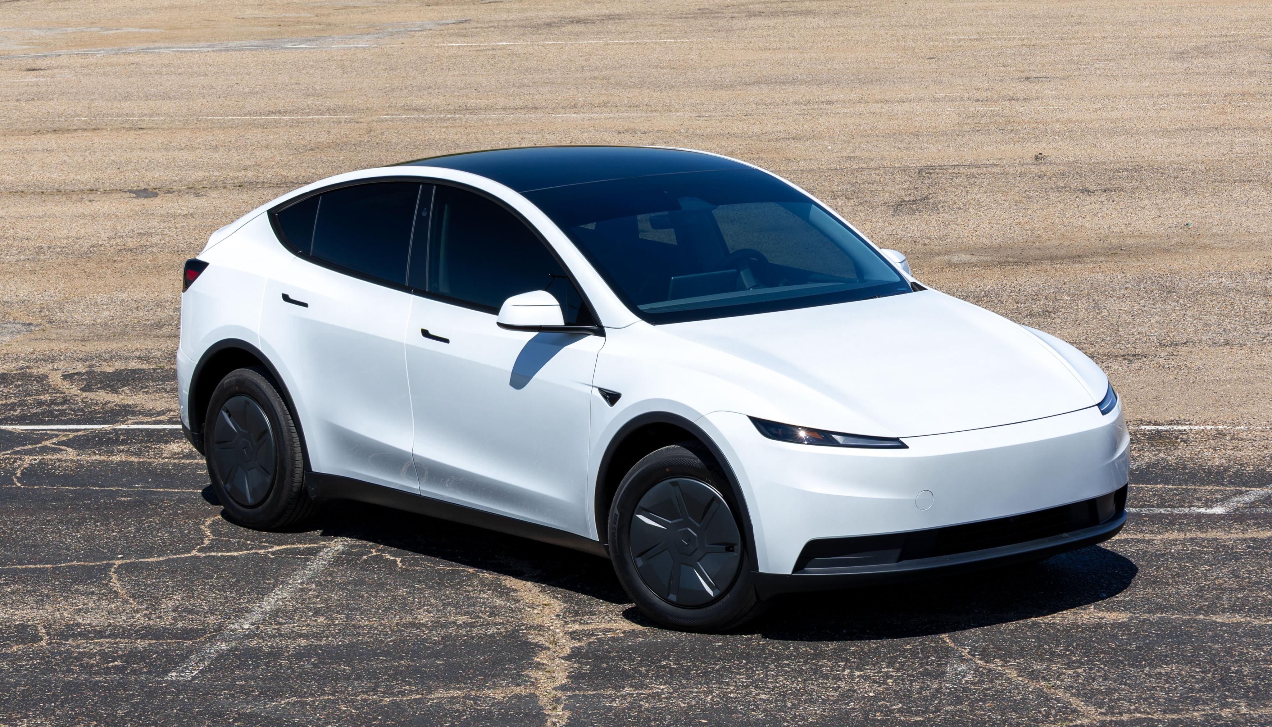 Tesla Model Y 2026 in White Settlement, TX