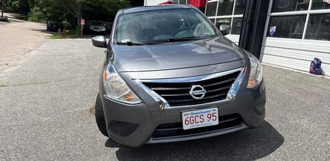 Nissan Versa 2018