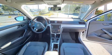 Volkswagen Passat 2012