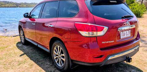 Nissan PATHFINDER 2015