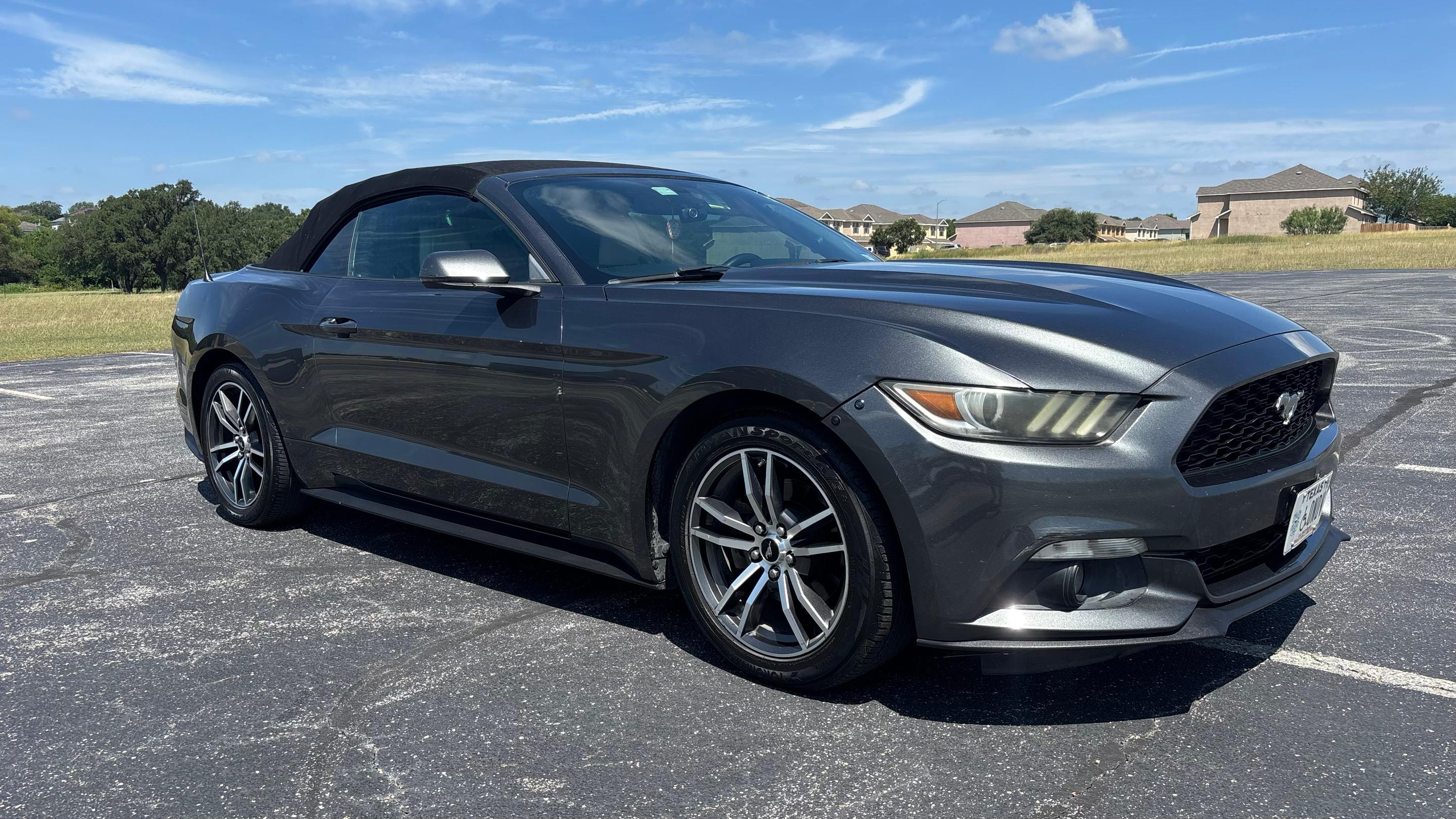 Ford Mustang 2017 in San Antonio, TX
