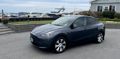 Tesla Model Y 2023