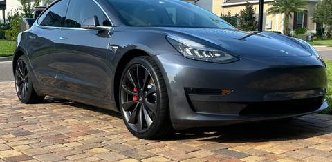 Tesla Model 3 2020