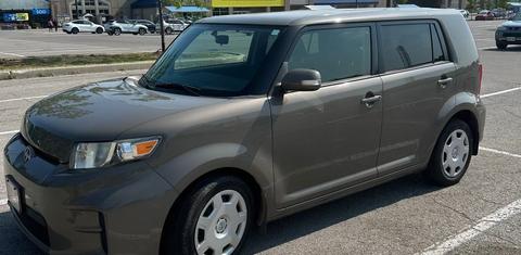 Scion xB 2012