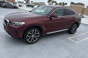 BMW X4 2022 in Los Angeles