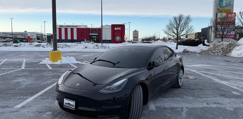 Tesla Model 3 2022