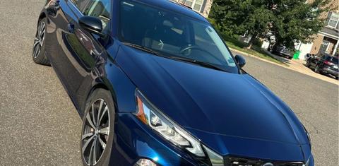 Nissan Altima 2021