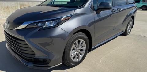Toyota Sienna 2025