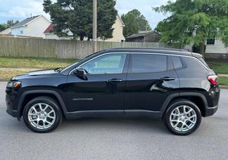 Jeep Compass car