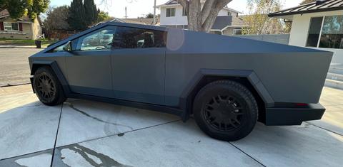 Tesla Cybertruck 2024