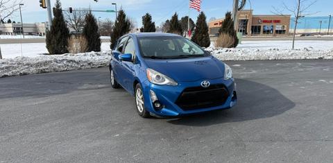 Toyota Prius c 2016