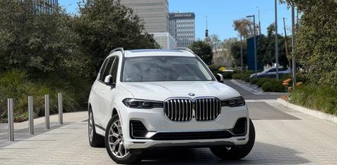 BMW X7 2022
