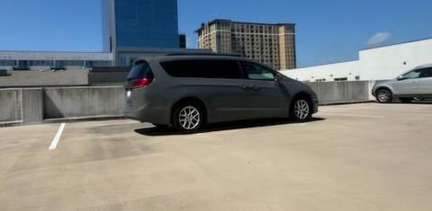 Chrysler Pacifica 2022