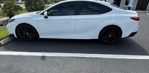 Toyota Camry Hybrid 2025