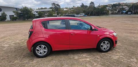 Holden BARINA 2014