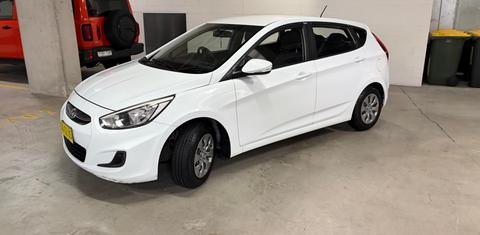 Hyundai ACCENT 2016