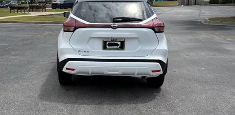 Nissan Kicks Play 2025