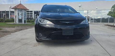 Chrysler Pacifica 2019