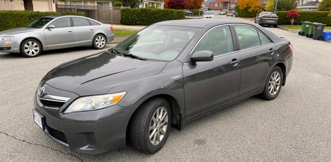 Toyota Camry Hybrid 2011