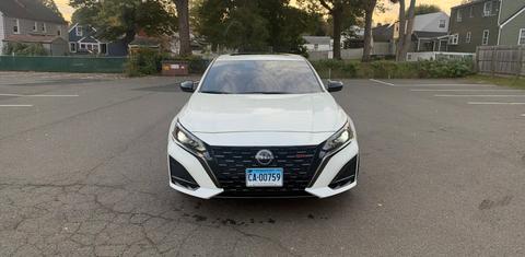 Nissan Altima 2023