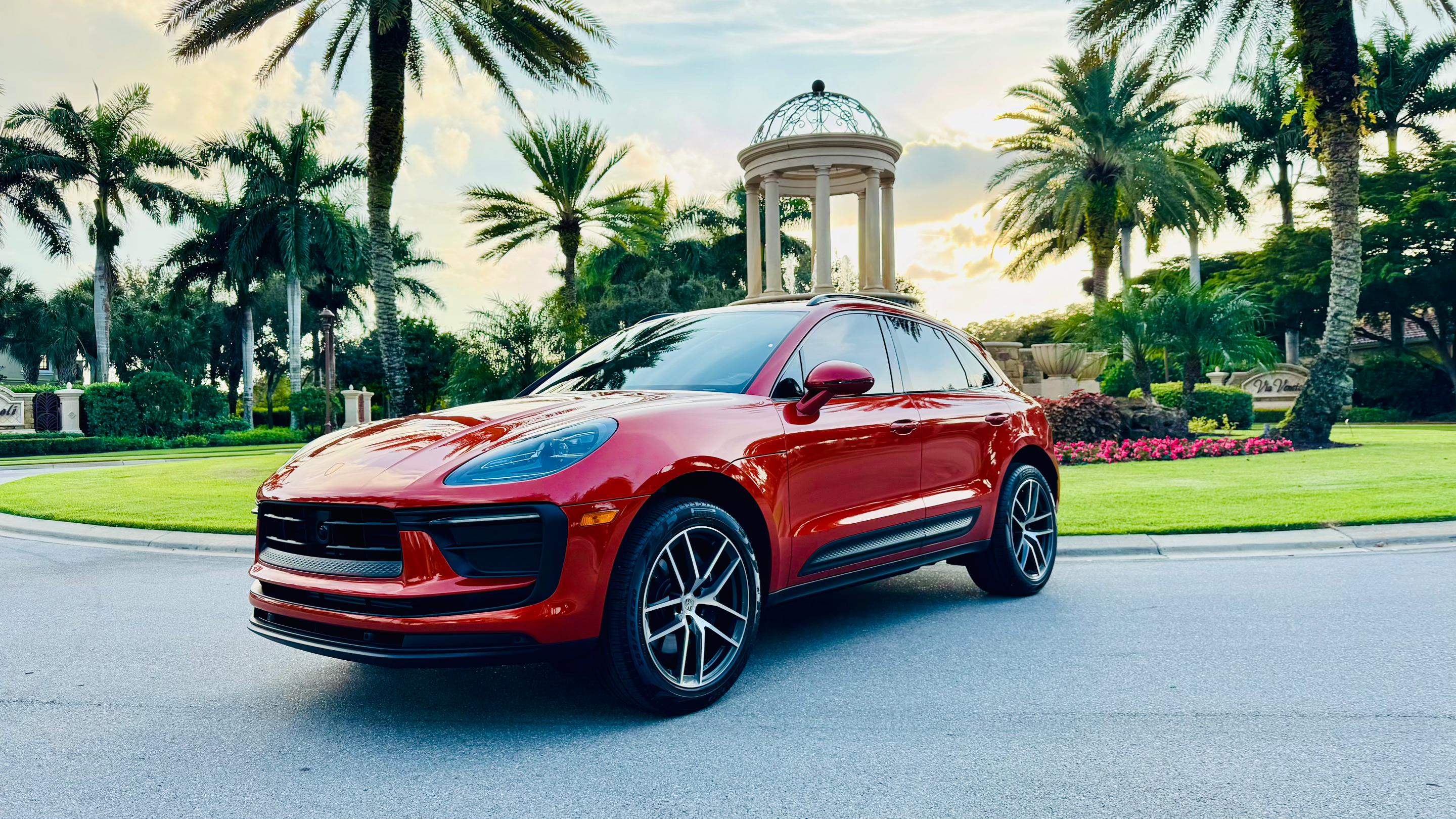 Porsche Macan 2025 in Fort Myers, FL