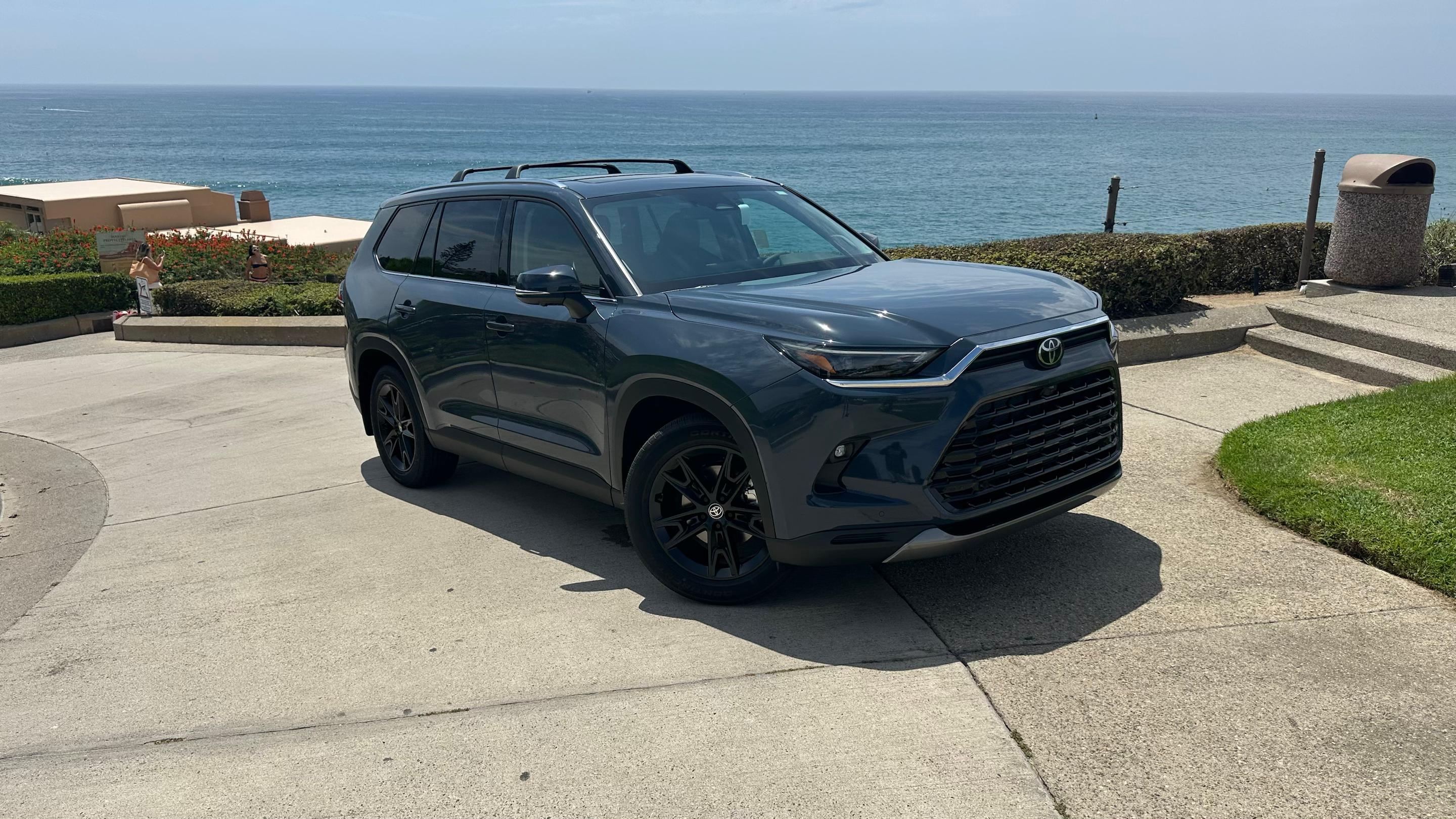 Toyota Grand Highlander 2026 en Lake Forest, CA