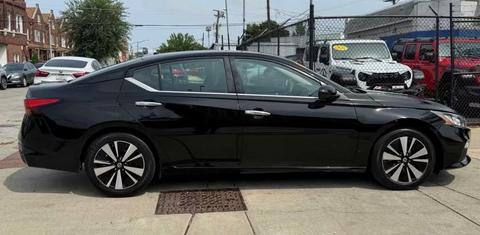 Nissan Altima 2022
