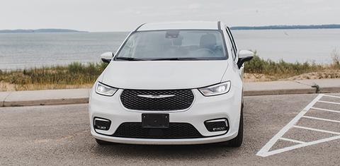 Chrysler Pacifica 2023