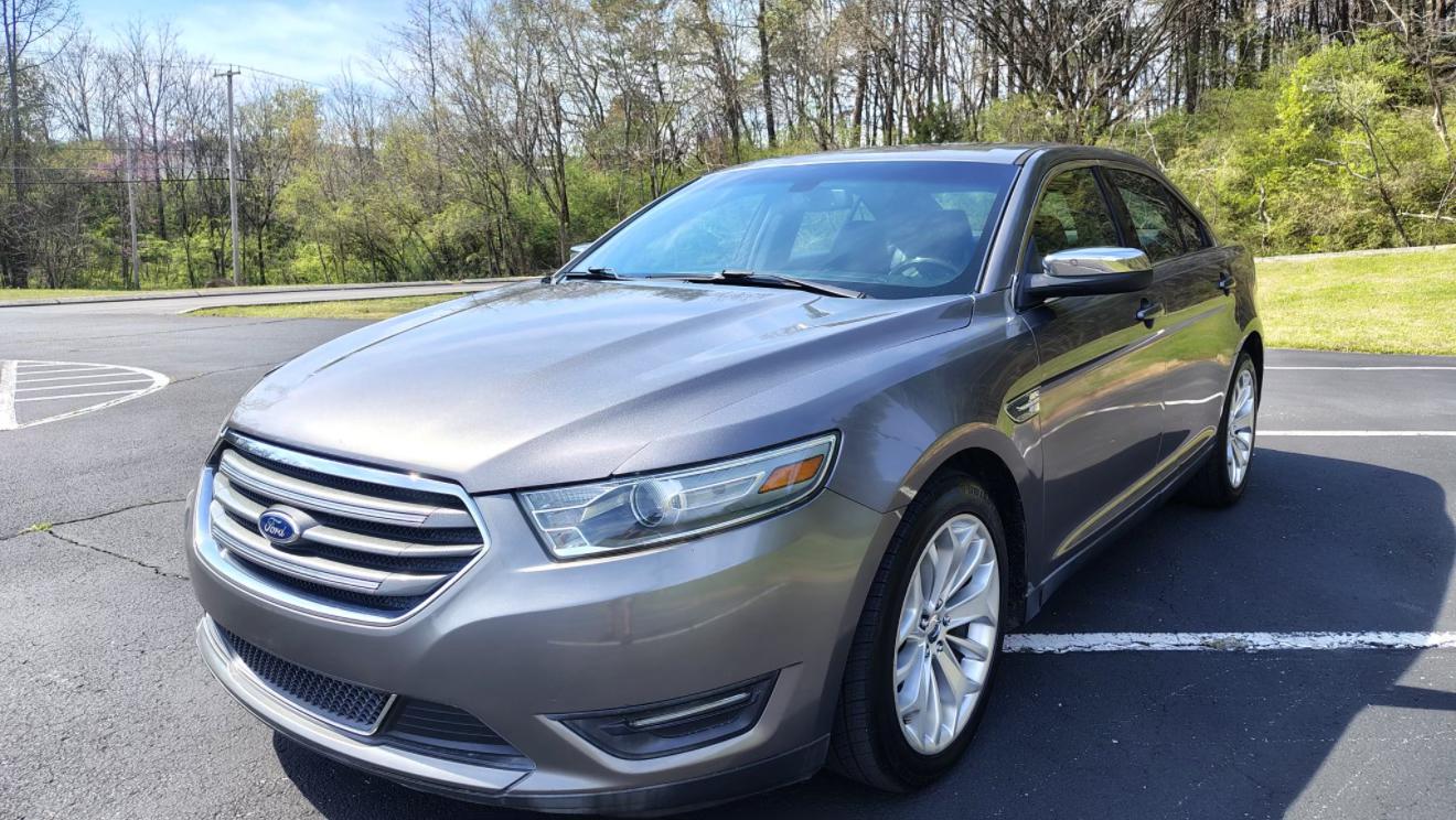 Ford Taurus 2014 in Chattanooga, TN