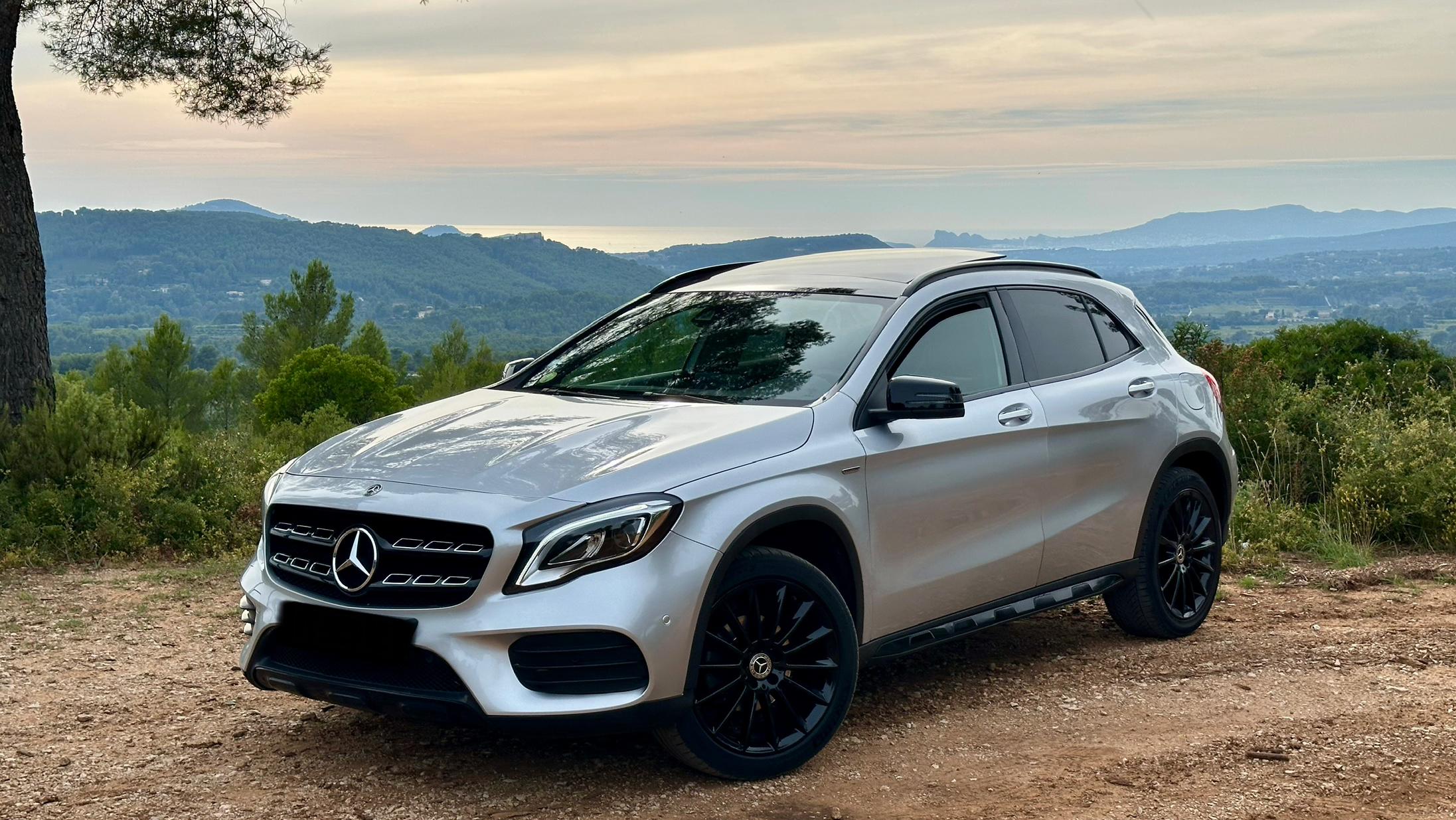 Mercedes-Benz CLASSE GLA 2019 à Le Beausset