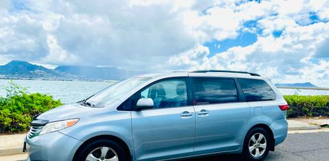 Toyota Sienna 2016