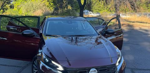 Nissan Altima 2025
