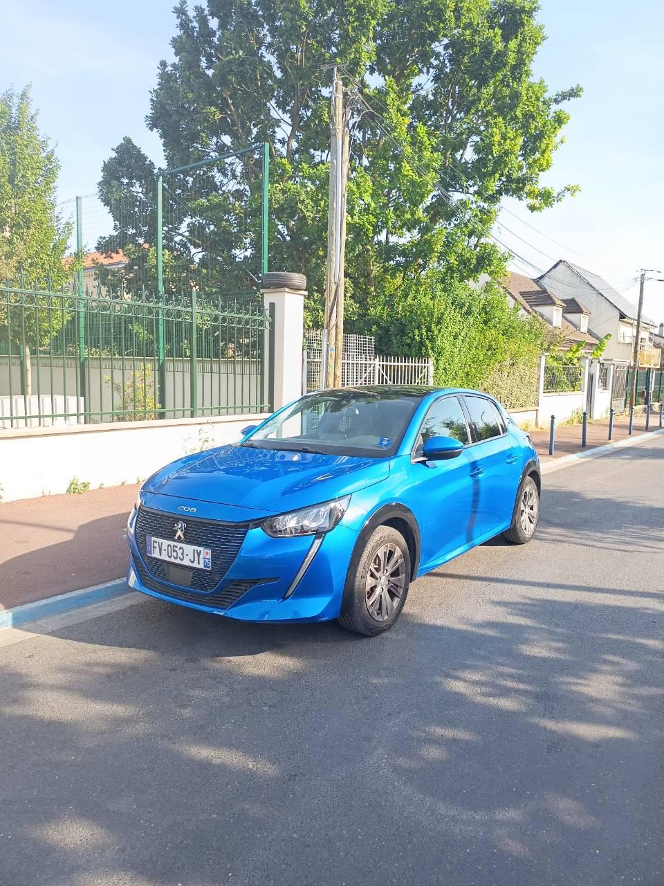 Peugeot 208 2020 à Drancy