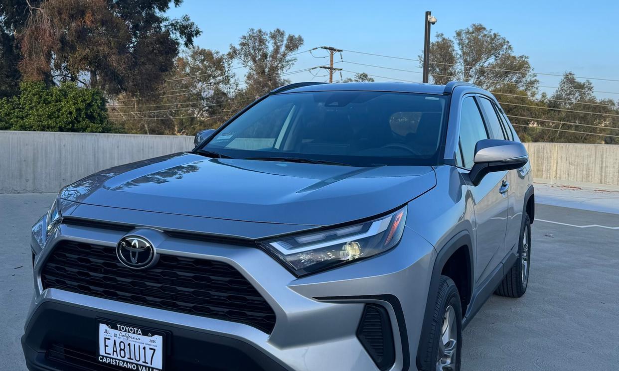 Toyota RAV4 2025 XLE