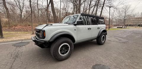 Ford Bronco 2024
