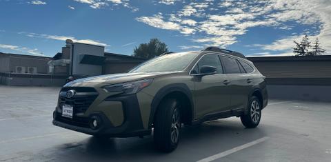 Subaru Outback 2025