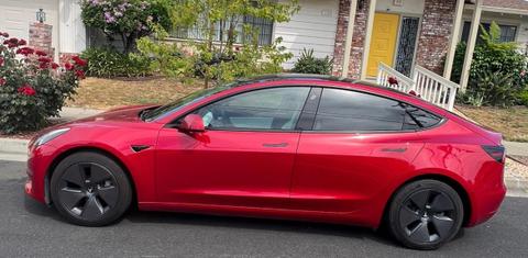 Tesla Model 3 2021