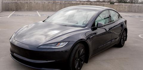 Tesla Model 3 2024