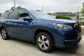 Subaru Ascent car