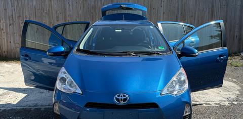 Toyota Prius c 2013